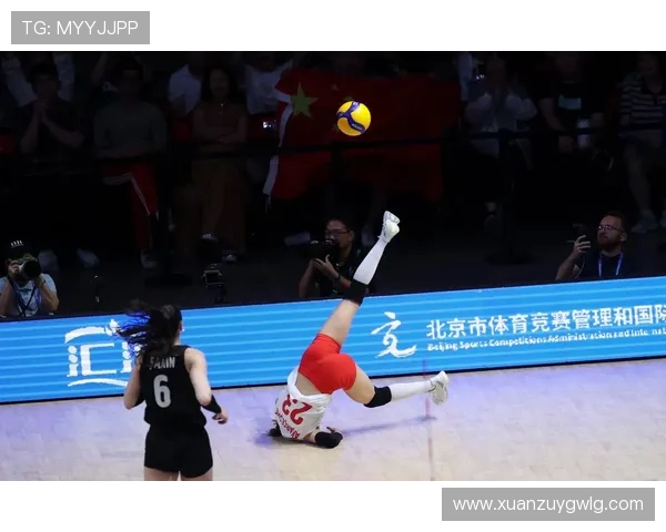 女排世联赛观众纪录刷新！土耳其 1.7 万上座创历史，中国两站憾失良机(1)